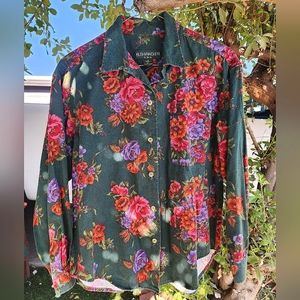 Bushwacker Vintage floral blouse
